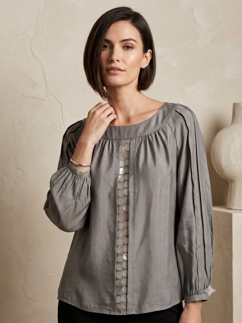 NWOT Anne Klein Grey Pleated 100% Silk Blouse Sz-8 Old Money DarkAcademia